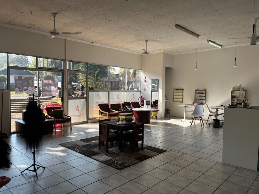 To Let Commercial Property for Rent in Schoemansville North West